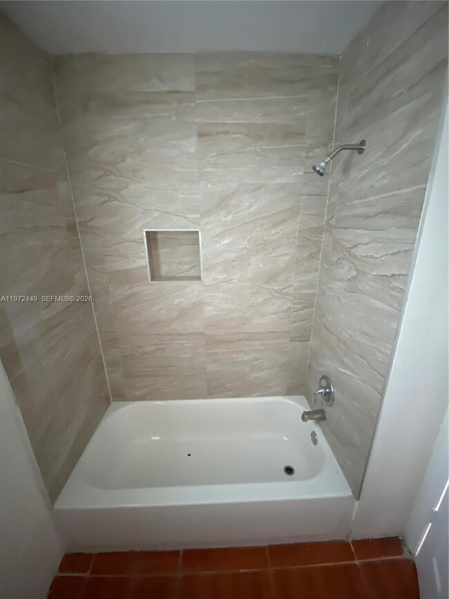 Building Photo - 2800 NW 14th St