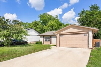 Building Photo - 6601 Stonleigh Pl
