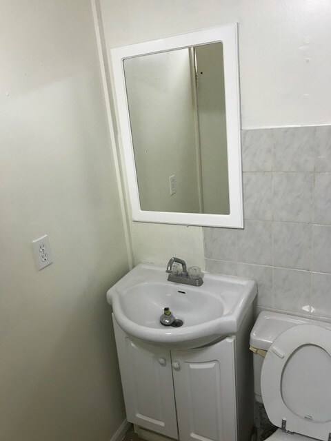 Foto del edificio - 2654 S Federal Blvd