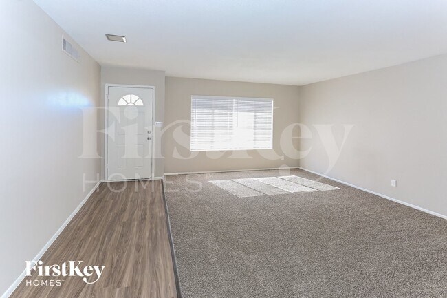 Foto del edificio - 4844 W Brown St