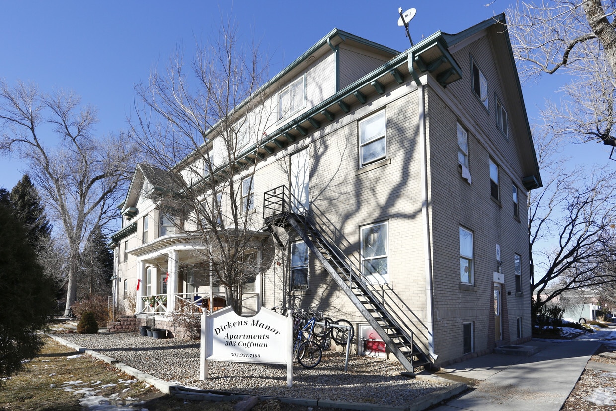 Primary Photo - Dickens Manor Apartments