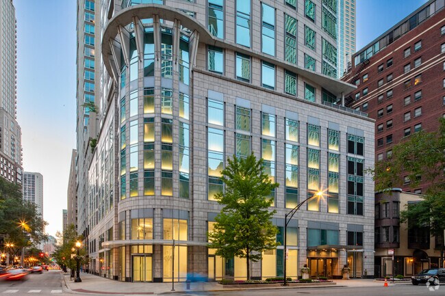 Building Photo - 50 E Chestnut St