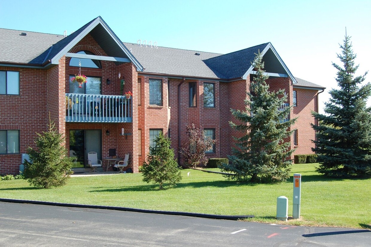 Primary Photo - Nehemiah Properties-Building 3