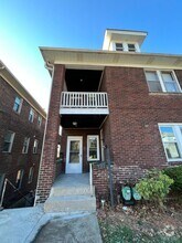 Building Photo - 121 W Virginia Ave