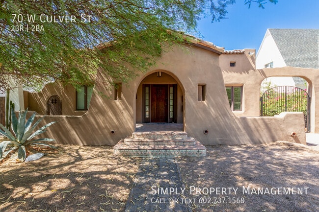 Building Photo - Spacious 1930's 2 Bedroom, 2 Bathroom Home