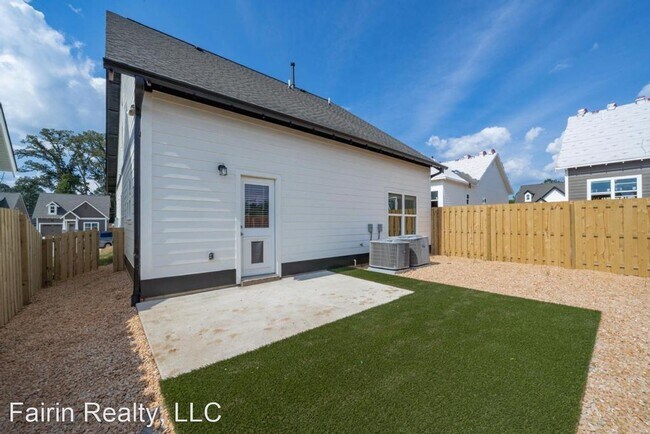 Foto del edificio - 3 br, 2 bath House - 3771 Patton Crst