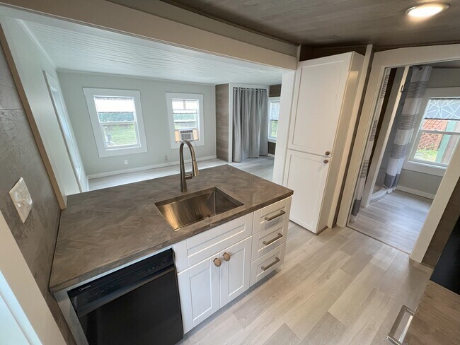 Foto del edificio - 3812 Park Ln