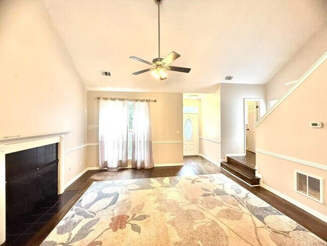 Foto del edificio - 2847 Ashbury Heights Rd