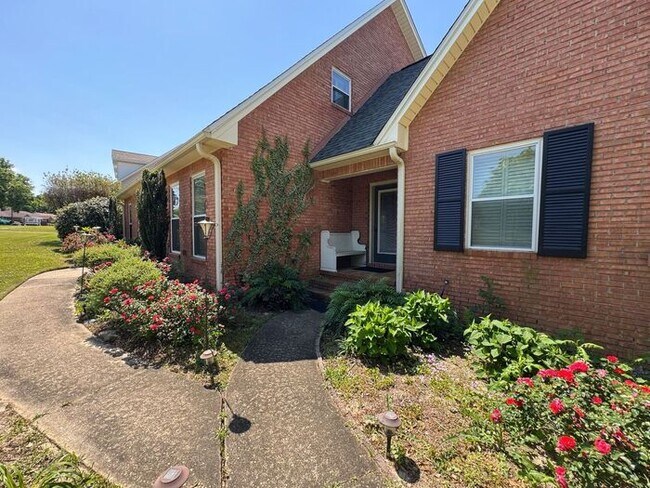 Foto del edificio - Pensacola - Inverness - 3 bedroom, 2 bathroom