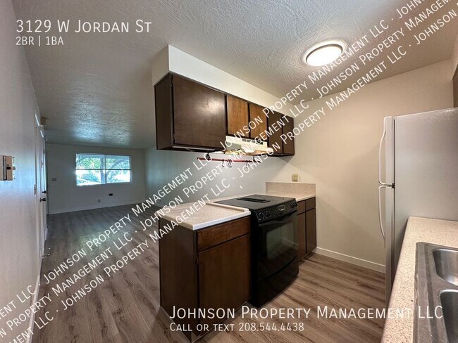 Foto del edificio - 3129 W Jordan St