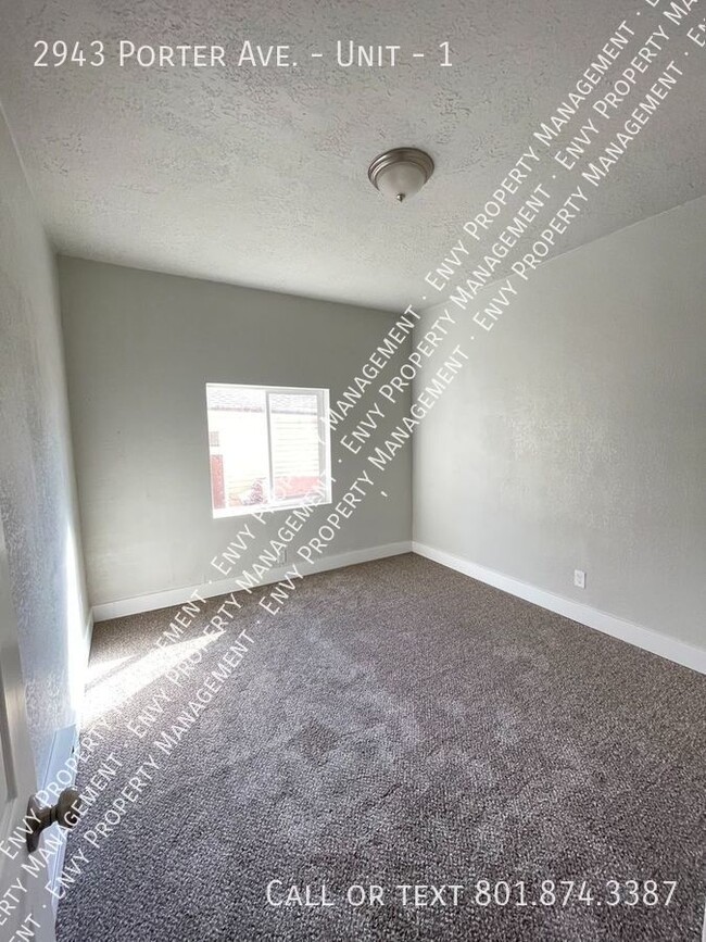 Building Photo - BONUS - $500 Off First Month of Rent - 2 B...