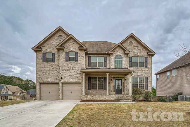 Building Photo - 25 Echols Way