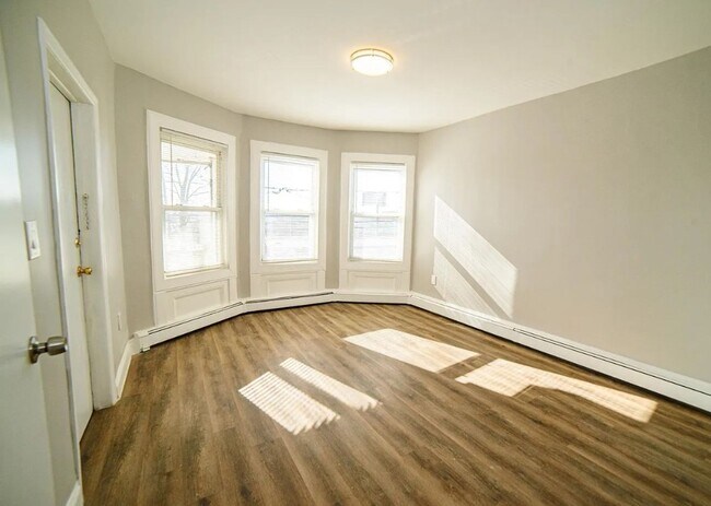 Foto del edificio - 105 23rd Ave