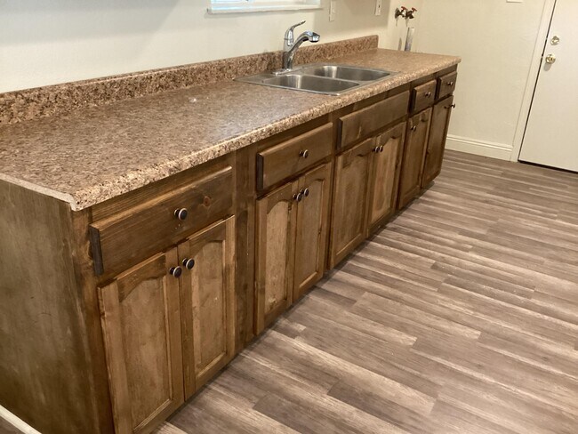 Foto del edificio - 44655 Raysack Ave