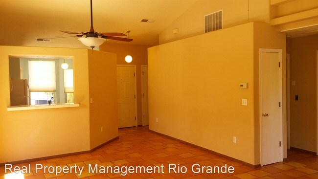 Building Photo - 3 br, 2 bath House - 872 Avenida Pastoral NW