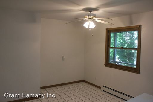 Building Photo - 3090 E Farrand Rd