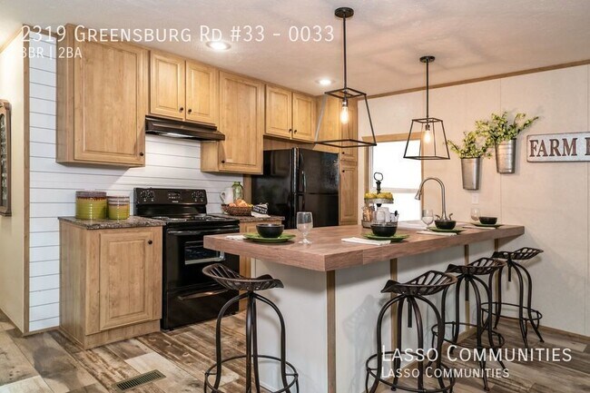 Foto del edificio - 2319 Greensburg Rd