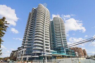 Building Photo - 1500 Martin St