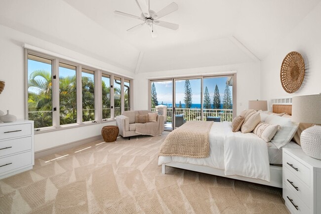 Foto del edificio - Luxury 3BR Kapalua Estate | Solar-Powered with Pool, Spa & Ocean Views