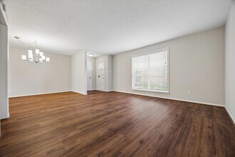 Building Photo - 14201 Misty Meadow Ln
