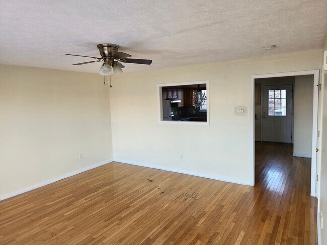 Foto del edificio - For Rent: Harrisonburg 3 BR, 2.5 Bath Townhouse