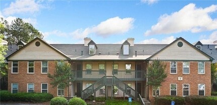 Building Photo - 707 Beaufort Cir