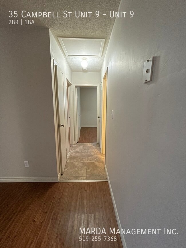 Photo du bâtiment - SPACIOUS 2BED/1BATH UNIT IN CHATHAM! INCLU...