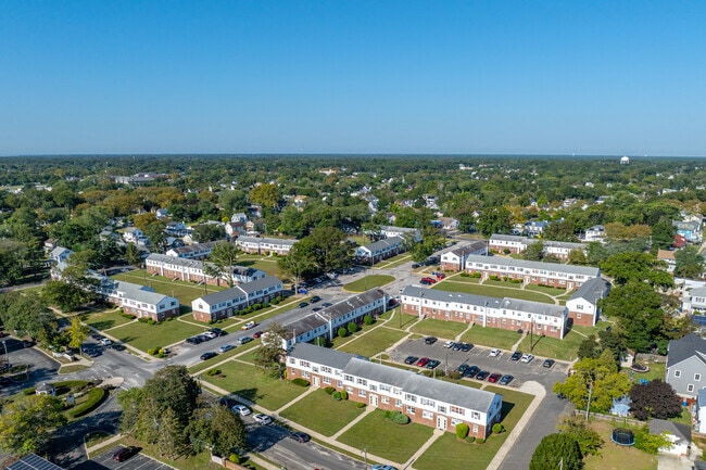 Interior Photo - Pleasant Harbor Apartments
