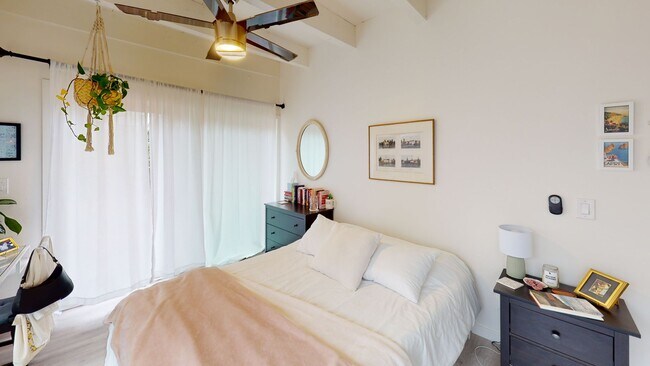 Foto del edificio - 5348 W Falls View Dr