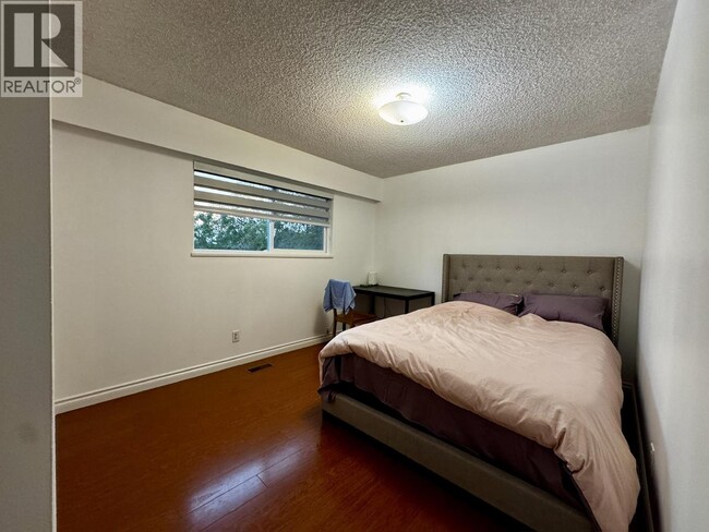 Building Photo - 7071 Cavelier Ct