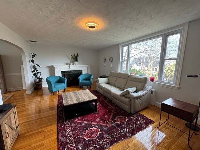 Foto del edificio - 106 Jordan Rd