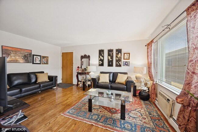 Foto del edificio - 205 Circle Ave