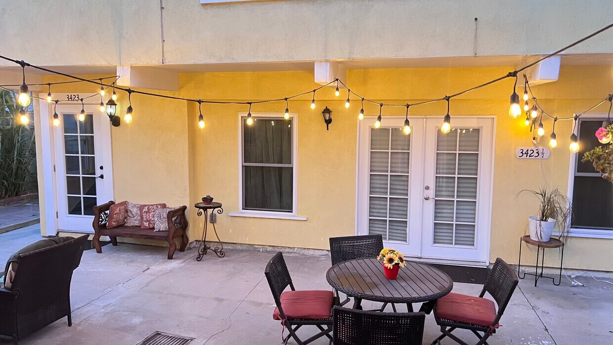 Foto principal - 3425 E 5th St