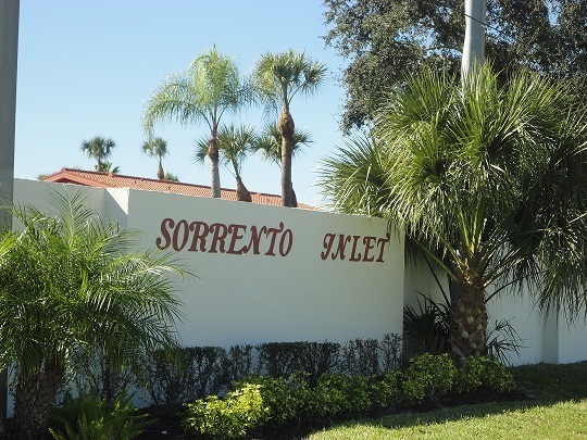Building Photo - Nokomis/Osprey Area -- Close to beautiful ...