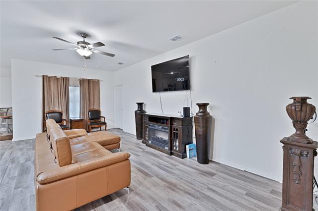 Building Photo - 119 Bluebonnet Dr