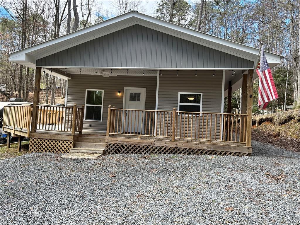8 17th St, Ellijay, GA 30540 House Rental in Ellijay, GA