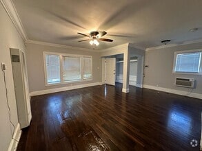 Building Photo - 1162 St Andrews Pl