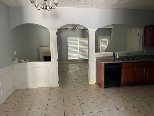 Building Photo - 1538 Viero Dr