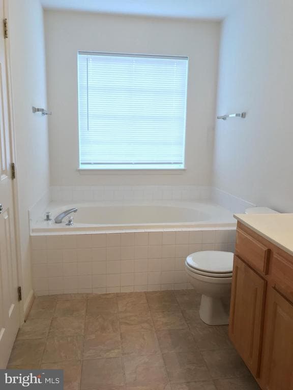 Building Photo - 411 Independence Dr