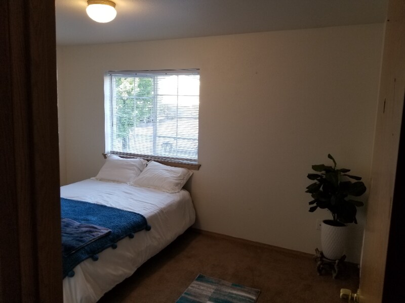 Foto principal - 45 th and Puget Sound Ave