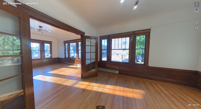 Building Photo - 202 21st Ave