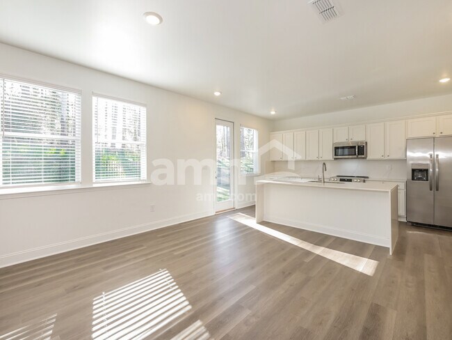 Foto del edificio - 1539 Aquamarine Dr