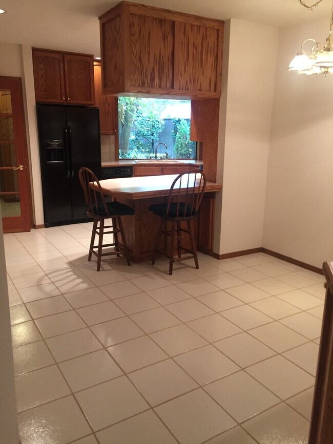 Foto del edificio - *Charming 2 bdrm, 1 bath home Ready NOW!
