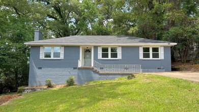 Building Photo - 3505 Pelzer Ave