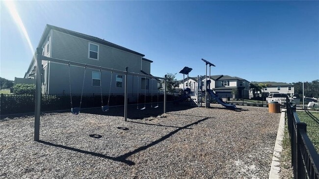 Building Photo - 2034 Harebell Ln