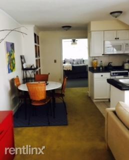 Building Photo - 1 br, 1 bath House - 40 College Ave NE Apt...
