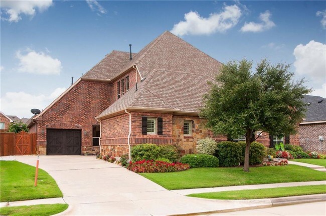 Building Photo - 125 Mckinley Dr