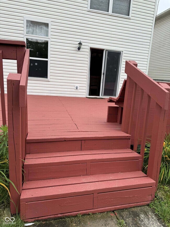 Foto del edificio - 8108 Maple Stream Ln