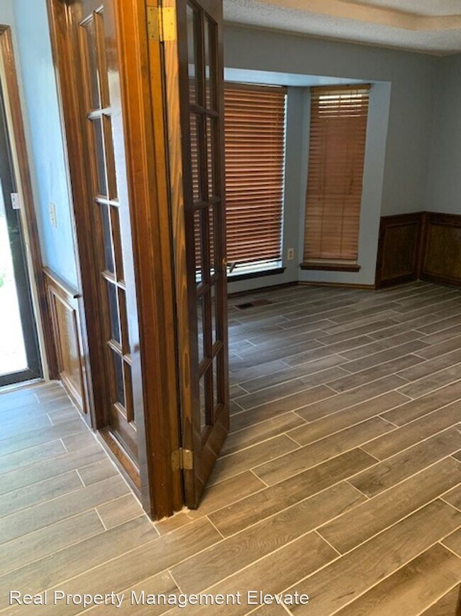 Foto del edificio - 4 br, 2.5 bath House - 6208 NW 83rd Street