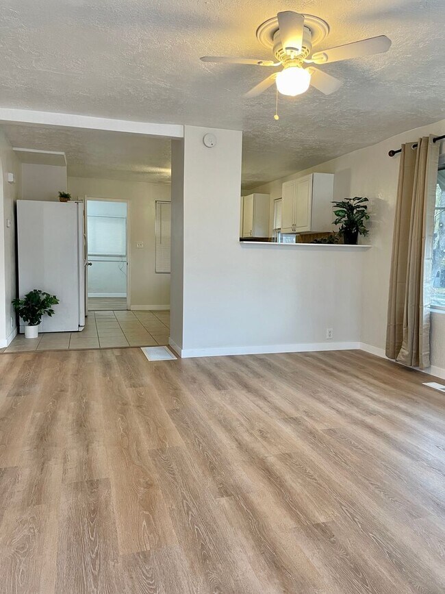 Foto del edificio - 975 16th St